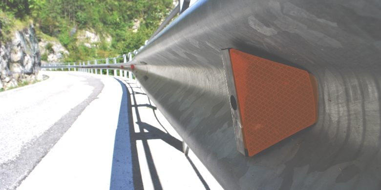 What Happens If Your Car Crashes into a Guardrail